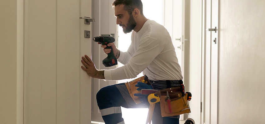Mailbox Lock Installation Expert in Riverbank, California