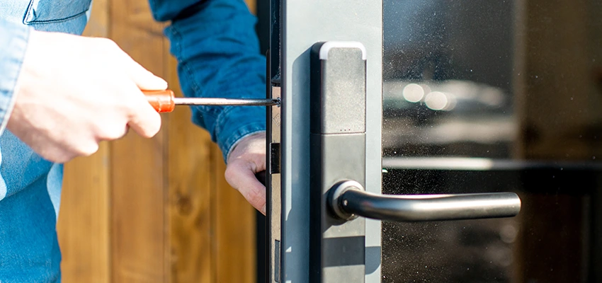 Aluminium Door Lock Replacement in Riverbank, California