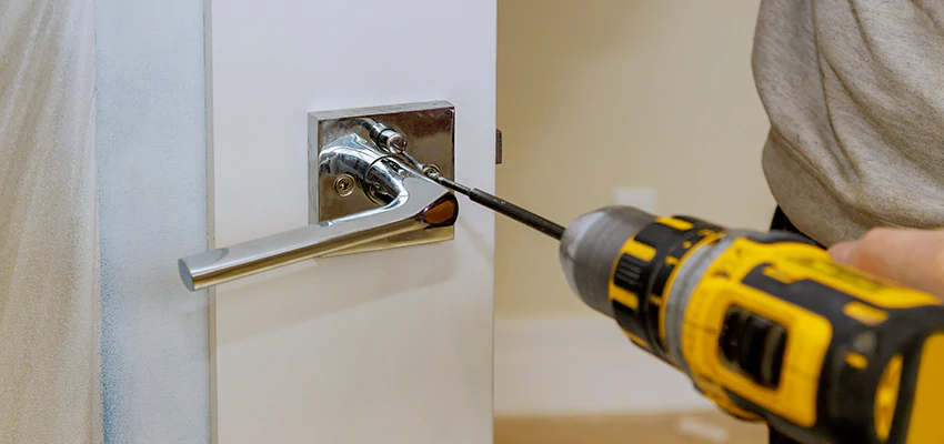 After-hours Locksmith  For Lock Troubleshooting in Riverbank, California