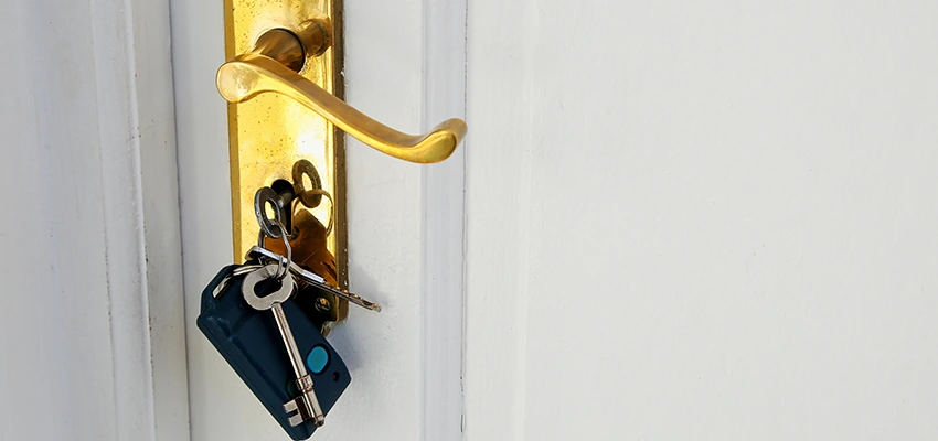 Broken Door Key Extraction in Riverbank, CA